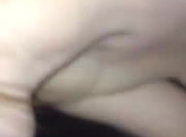 Busty Molly Lindsey Chevauche Dick
